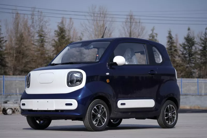 Mini furgoneta eléctrica 13kw
